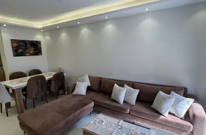 Apartment - 2 Bedrooms - 1 Bathroom for rent in El Rehab Extension - Al Rehab - New Cairo City - Cairo