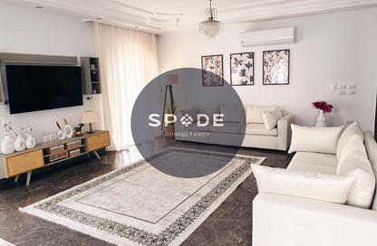 Apartment - 2 Bedrooms - 2 Bathrooms for rent in Garden Residence - Hyde Park - New Cairo City - Cairo