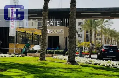 Apartment - 2 Bedrooms - 2 Bathrooms for sale in Eastown - 5th Settlement Compounds - The 5th Settlement - New Cairo City - Cairo
