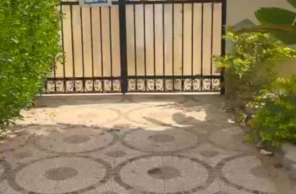 شقة - 3 غرف نوم - 1 حمام للايجار في المنطقة و - حى جنوب الاكايمية - مدينة القاهرة الجديدة - القاهرة