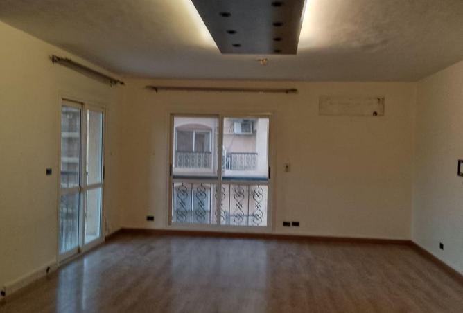 8570158 - Property Image 2