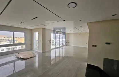 Apartment - 3 Bedrooms - 2 Bathrooms for sale in Hyde Park Central - The 6th Settlement - New Cairo City - Cairo