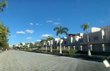 Villa - 4 Bedrooms - 4 Bathrooms for sale in O West - 6 October Compounds - 6 October City - Giza