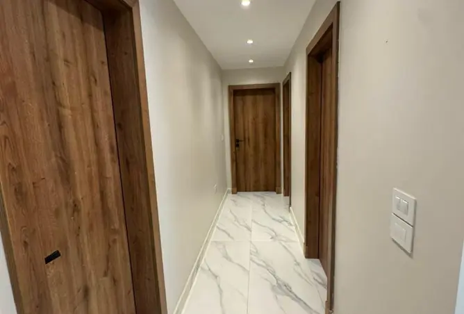 99569670 - Property Image 2