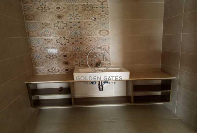 67994142 - صورة العقار 3