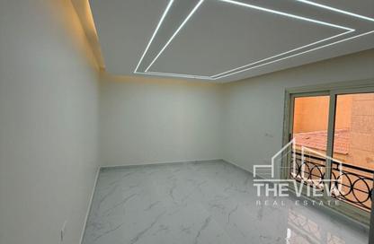Apartment - 3 Bedrooms - 2 Bathrooms for sale in Al Khamayel city - Sheikh Zayed Compounds - Sheikh Zayed City - Giza