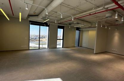 Office Space - Studio - 1 Bathroom for rent in Hyde Park Business District Mall - South Teseen St. - The 5th Settlement - New Cairo City - Cairo