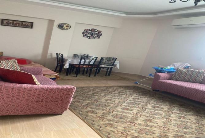 8380608 - صورة العقار 3