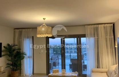 شاليه - 4 غرف نوم - 4 حمامات للبيع في مراسي - سيدي عبد الرحمن - الساحل الشمالي شاليه - 4 غرف نوم - 4 حمامات للبيع في مراسي - سيدي عبد الرحمن - الساحل الشمالي