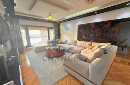 Apartment - 2 Bedrooms - 2 Bathrooms for sale in Cornish El Nile St. - Maadi - Hay El Maadi - Cairo