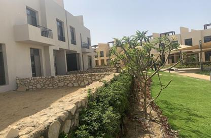 تاون هاوس - 3 غرف نوم - 4 حمامات للبيع في أو ويست - كمبوندات 6 أكتوبر - مدينة 6 أكتوبر - الجيزة