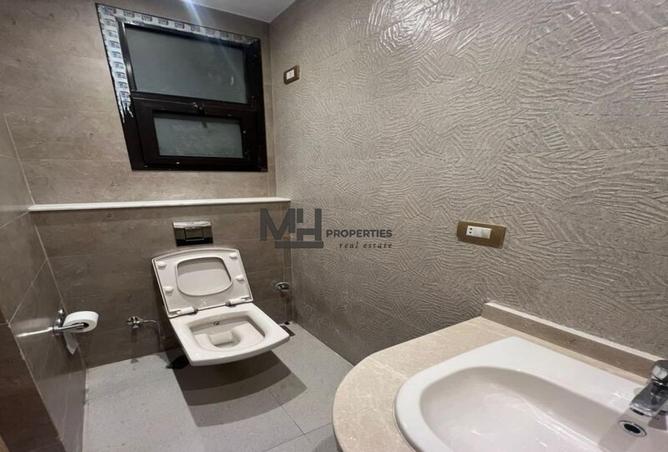 63635513 - Property Image 3