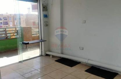 Shop - Studio - 1 for sale in 3rd District - Sheikh Zayed City - Giza