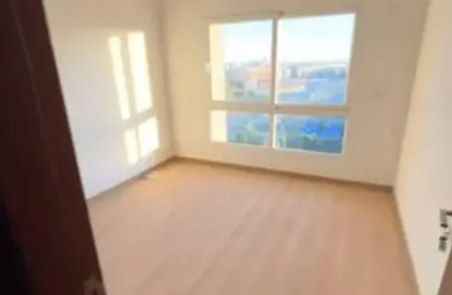 Apartment - 2 Bedrooms - 1 Bathroom for sale in Waslet Dahshur Road - Sheikh Zayed City - Giza Apartment - 2 Bedrooms - 1 Bathroom for sale in Waslet Dahshur Road - Sheikh Zayed City - Giza