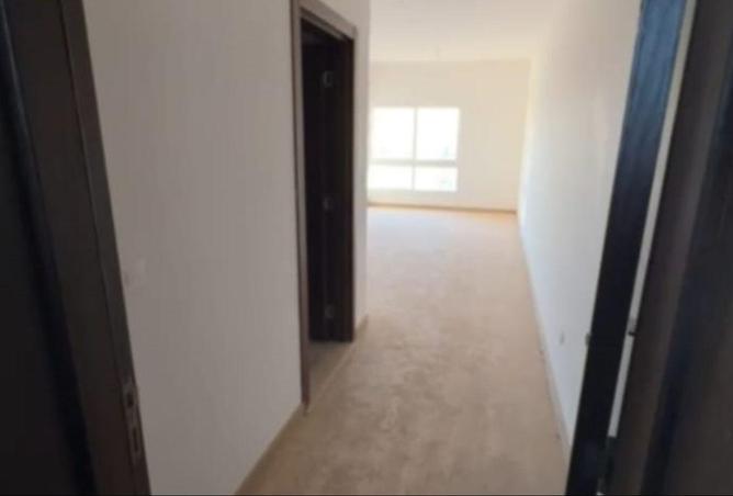 54233237 - Property Image 2