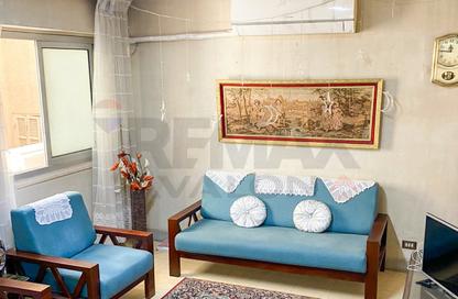 Apartment - 3 Bedrooms - 1 Bathroom for sale in Tiba St. - Cleopatra - Hay Sharq - Alexandria