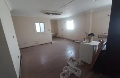 شقة - 3 غرف نوم - 3 حمامات للايجار في شارع بيروت - ميدان الجامع - مصر الجديدة - القاهرة