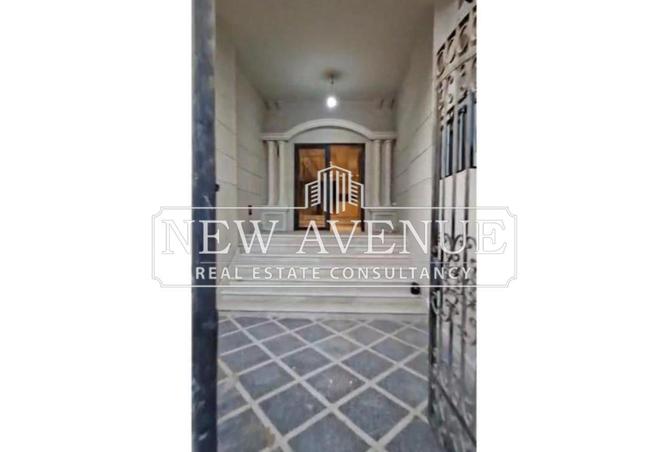 8593804 - Property Image 3