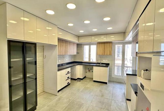 70101643 - صورة العقار 3