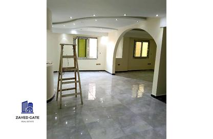 Apartment - 3 Bedrooms - 1 Bathroom for rent in 8th District - Sheikh Zayed City - Giza