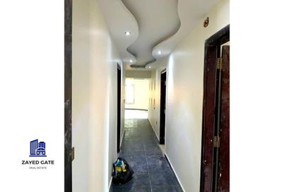 Apartment - 3 Bedrooms - 1 Bathroom for rent in 8th District - Sheikh Zayed City - Giza