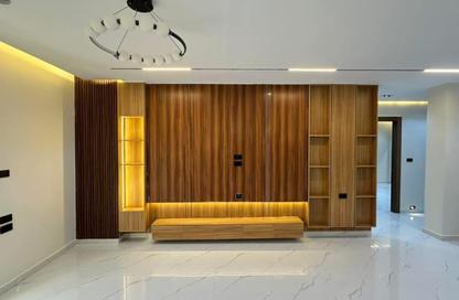 Apartment - 3 Bedrooms - 3 Bathrooms for sale in Gate 4 - Mena - Hadayek El Ahram - Giza