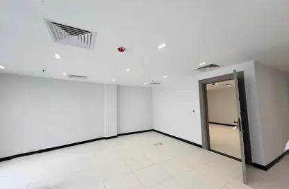 عيادة - غرفة نوم - 1 حمام للايجار في سنترال افينيو - الحي الثاني - الشيخ زايد - الجيزة