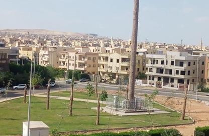 Apartment - 3 Bedrooms - 3 Bathrooms for sale in Al Hekma St. - Sheikh Zayed City - Giza