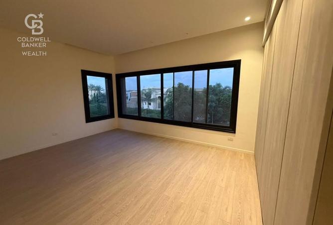 8598677 - Property Image 2