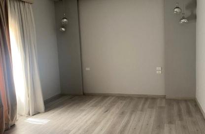 Apartment - 3 Bedrooms - 3 Bathrooms for rent in Farid Al Atrash St. - The 1st Settlement - New Cairo City - Cairo