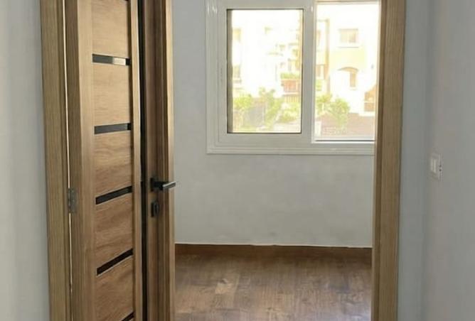 92693368 - صورة العقار 3