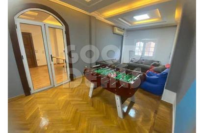 Apartment - 5 Bedrooms - 3 Bathrooms for sale in Abd Al Aziz Fahmy St. - Heliopolis Square - El Nozha - Cairo