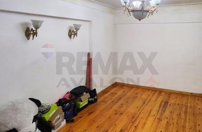 Apartment - 2 Bedrooms - 1 Bathroom for sale in Smouha - Hay Sharq - Alexandria Apartment - 2 Bedrooms - 1 Bathroom for sale in Smouha - Hay Sharq - Alexandria