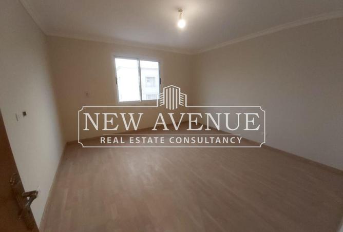 57742400 - صورة العقار 3