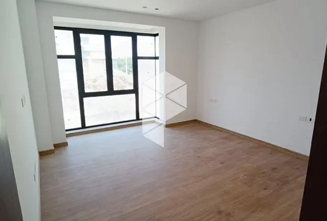 117018682 - Property Image 3