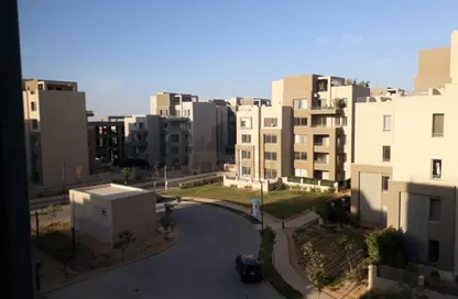 Apartment - 1 Bedroom - 1 Bathroom for sale in Palm Hills Village Gate - South Investors Area - New Cairo City - Cairo