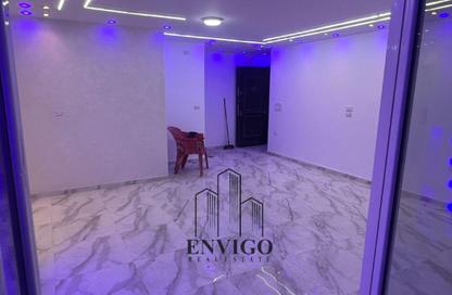 Apartment - 3 Bedrooms - 3 Bathrooms for sale in Anwar Al Mufti St. - 1st Zone - Nasr City - Cairo