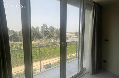 شقة - 3 - 3 للايجار في كمبوند بالم سبرينغز - طريق مصر اسكندرية الصحراوي - الجيزة