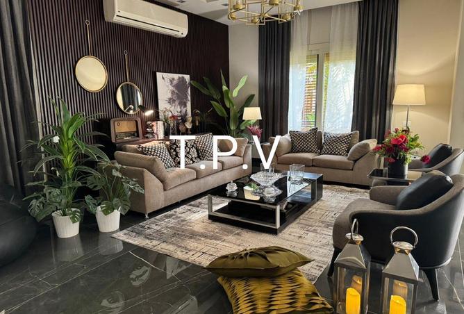 8563990 - Property Image 2