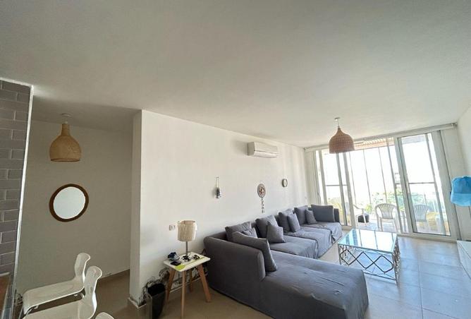 68798430 - صورة العقار 2