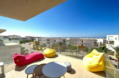 (بنتهاوس  (روف - 3 غرف نوم - 3 حمامات للبيع في سي شيل - سيدي عبد الرحمن - الساحل الشمالي