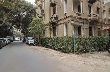 فيلا - 8 غرف نوم - 8 حمامات للبيع في جاردن سيتي - القاهرة