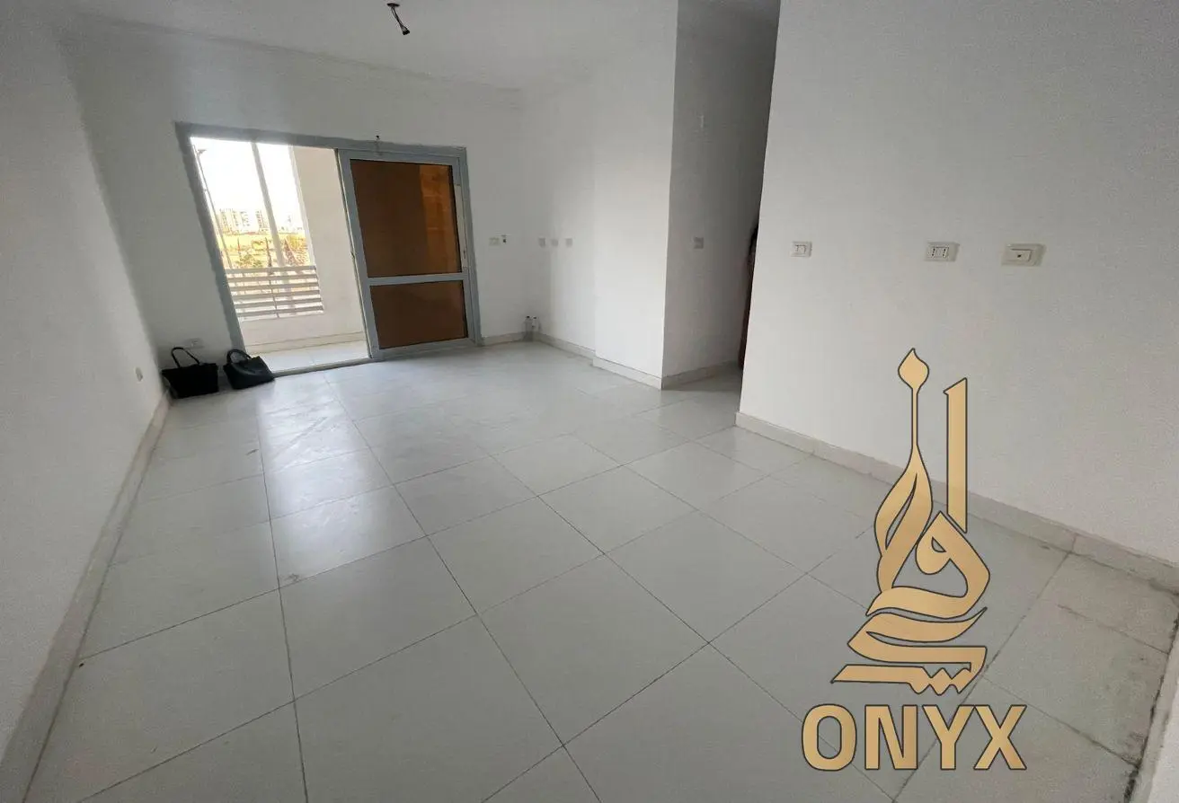 112697425 - Property Main Image