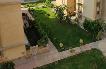 Apartment - 3 Bedrooms - 1 Bathroom for sale in Gardenia City Compound Nasr City - Zahraa Madinat Nasr - Nasr City - Cairo