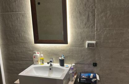 Penthouse - 3 Bedrooms - 3 Bathrooms for sale in Fifth Square - The 5th Settlement - New Cairo City - Cairo Penthouse - 3 Bedrooms - 3 Bathrooms for sale in Fifth Square - The 5th Settlement - New Cairo City - Cairo