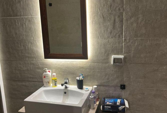 81828827 - Property Image 3