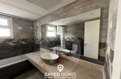 Apartment - 1 Bedroom - 2 Bathrooms for rent in New Giza - Cairo Alexandria Desert Road - 6 October City - Giza
