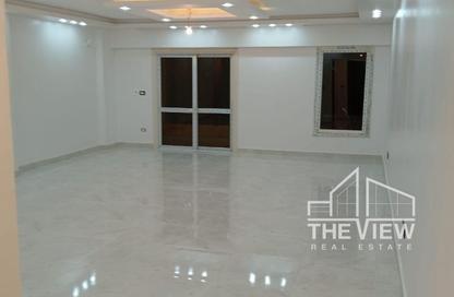 Apartment - 3 Bedrooms - 2 Bathrooms for sale in Al Khamayel city - Sheikh Zayed Compounds - Sheikh Zayed City - Giza