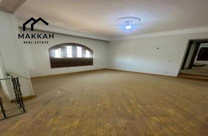 Office Space - Studio - 4 Bathrooms for rent in Salah Salem St. - Roxy - Heliopolis - Masr El Gedida - Cairo