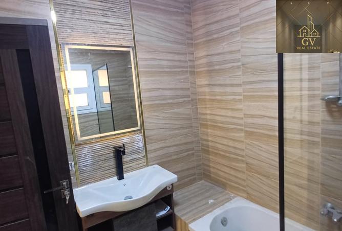 68528158 - Property Image 3